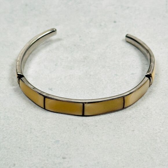 Cuff Bracelet Light Pink Shell Inlay Silver Tone 8mm Silver Tone Jewelry - Picture 7 of 11